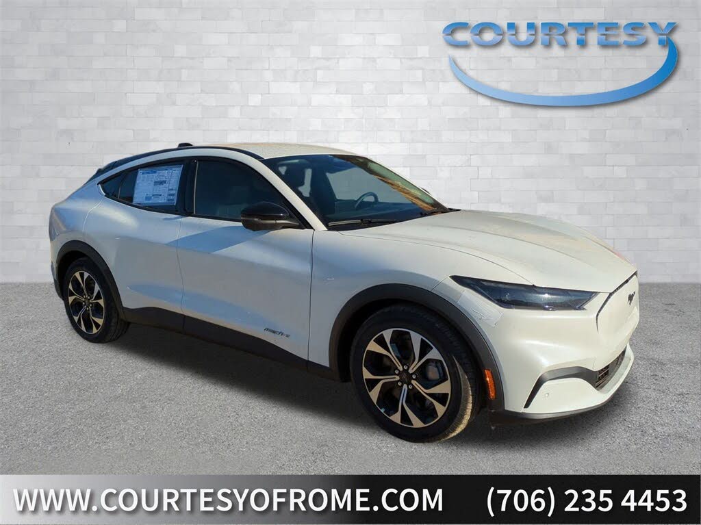 2025 Ford Mustang Mach-E Select RWD