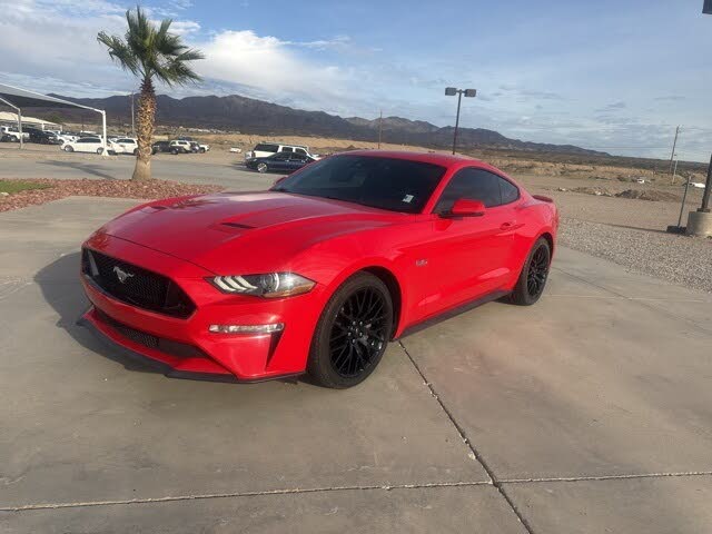 2018 Ford Mustang GT Premium Coupe RWD
