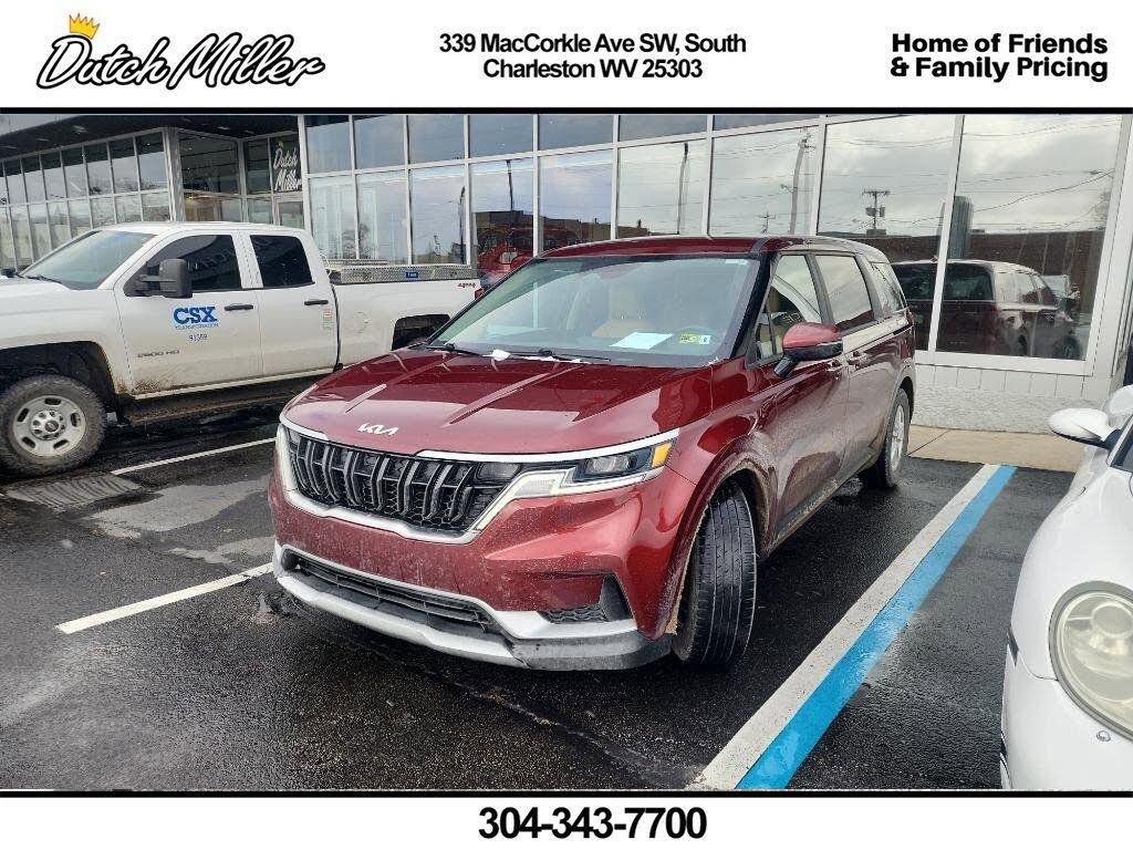 2024 Kia Carnival LX FWD