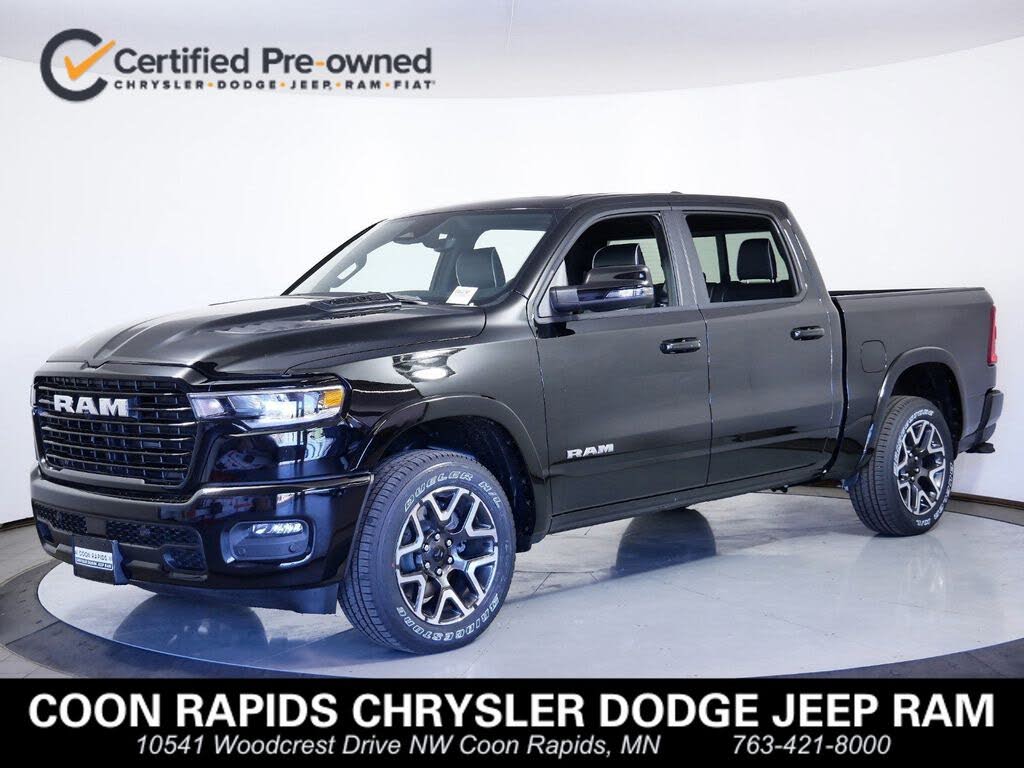 2025 RAM 1500 Laramie Crew Cab 4WD