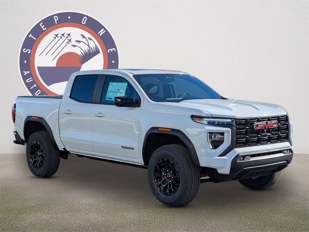 2026 GMC Canyon Elevation Crew Cab RWD