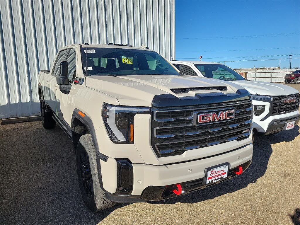 2026 GMC Sierra 2500HD AT4 Crew Cab 4WD
