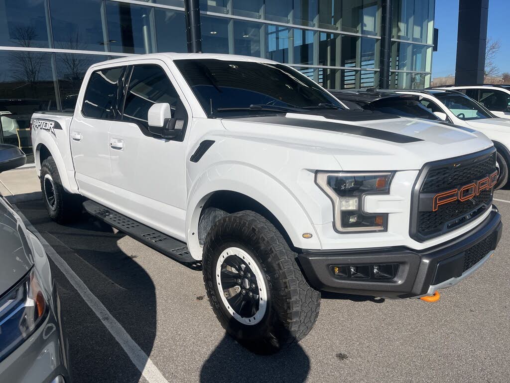 2017 Ford F-150 Raptor SuperCrew 4WD