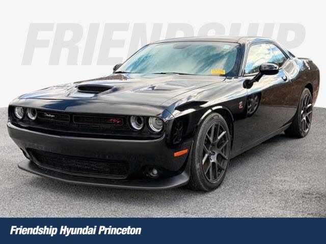 2019 Dodge Challenger R/T Scat Pack RWD