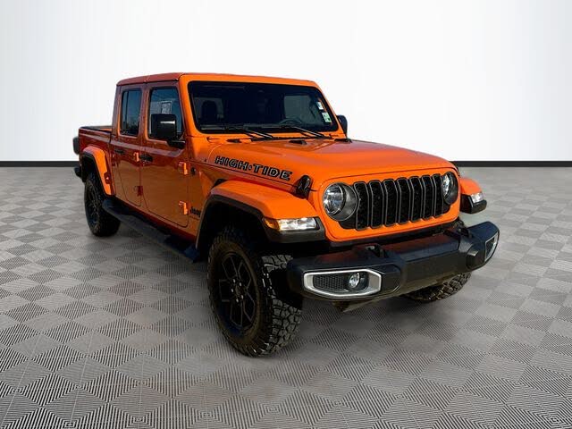 2025 Jeep Gladiator High Tide Crew Cab 4WD