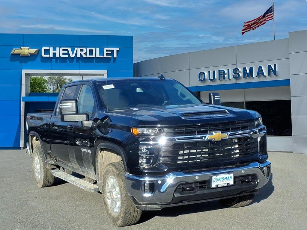 2026 Chevrolet Silverado 2500HD LT Crew Cab 4WD