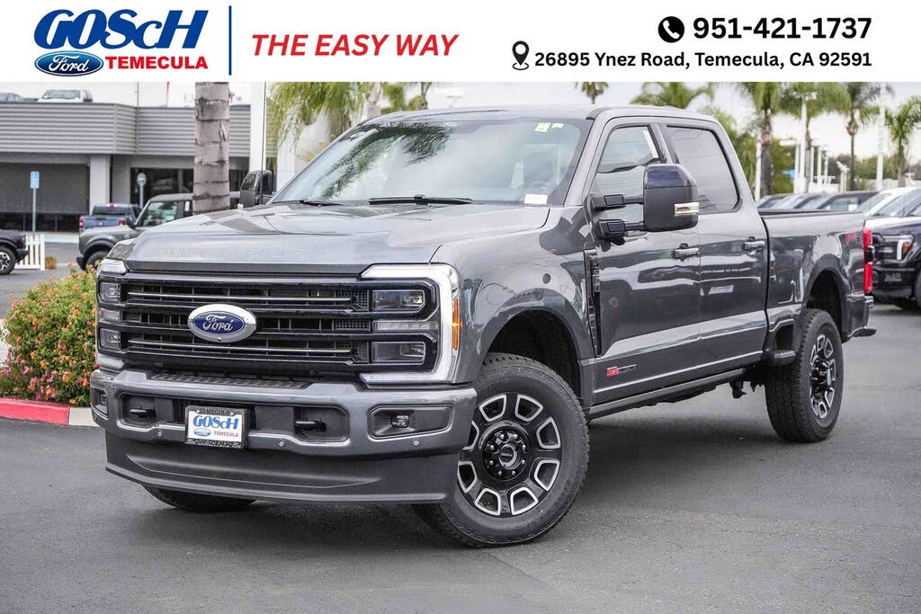 2026 Ford F-250 Super Duty Platinum Crew Cab 4WD