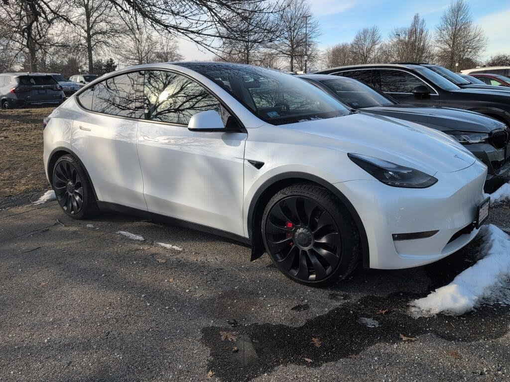2022 Tesla Model Y Performance AWD