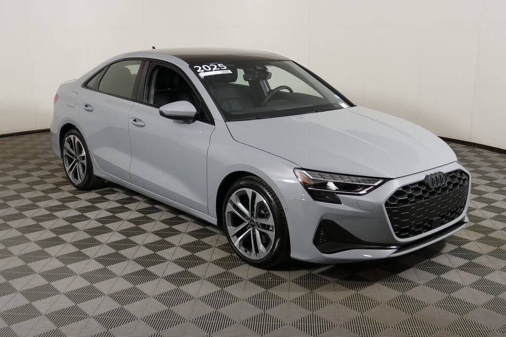 2025 Audi A3 quattro Premium Plus 40 TFSI