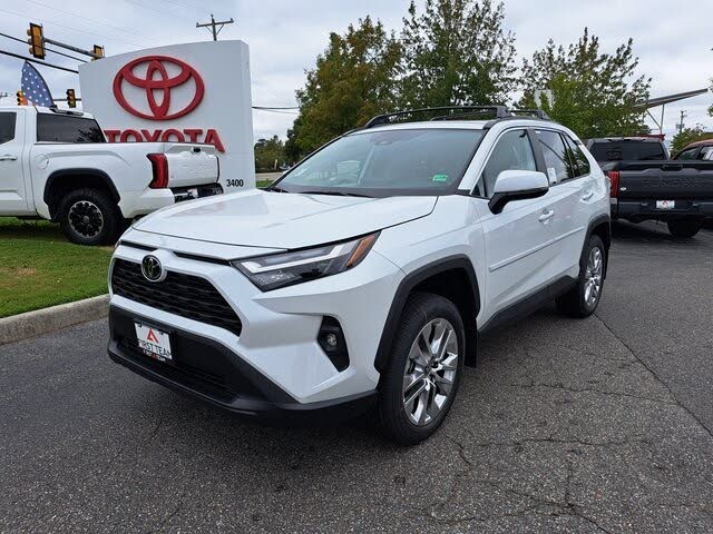 2025 Toyota RAV4 XLE Premium AWD