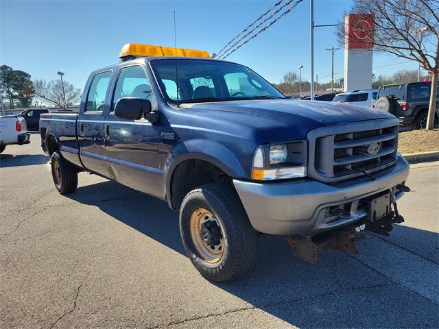 2003 Ford F-350 Super Duty XLT Crew Cab SB 4WD