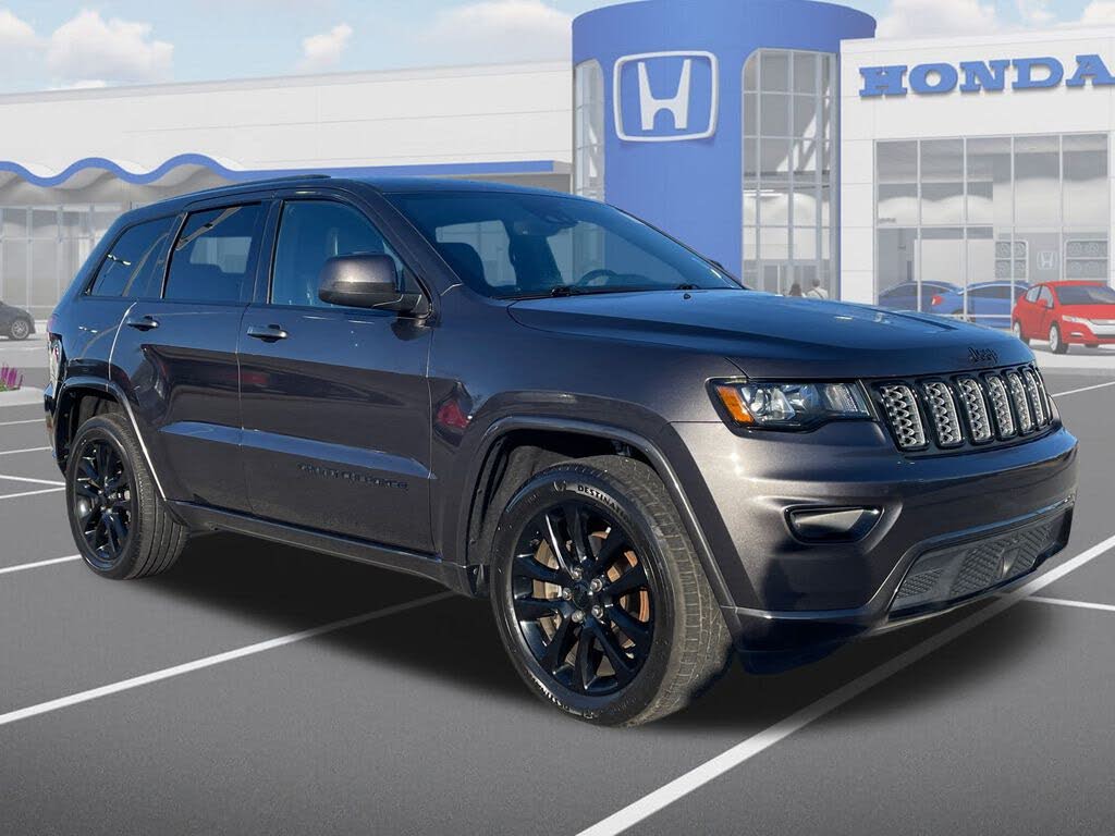 2020 Jeep Grand Cherokee Altitude RWD
