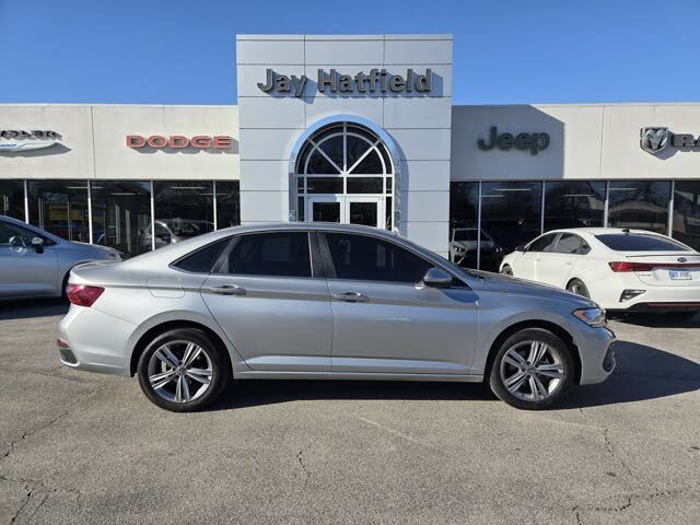 2023 Volkswagen Jetta 1.5T SE FWD