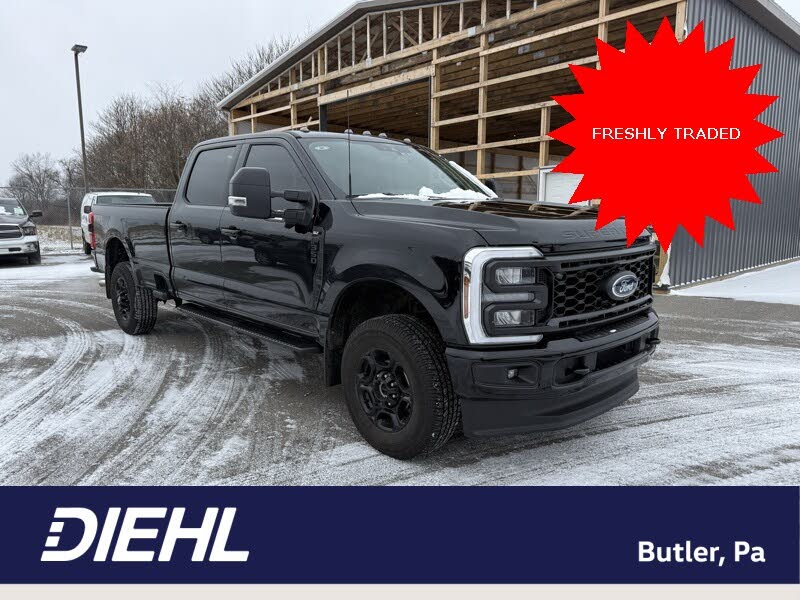 2024 Ford F-350 Super Duty XLT Crew Cab 4WD