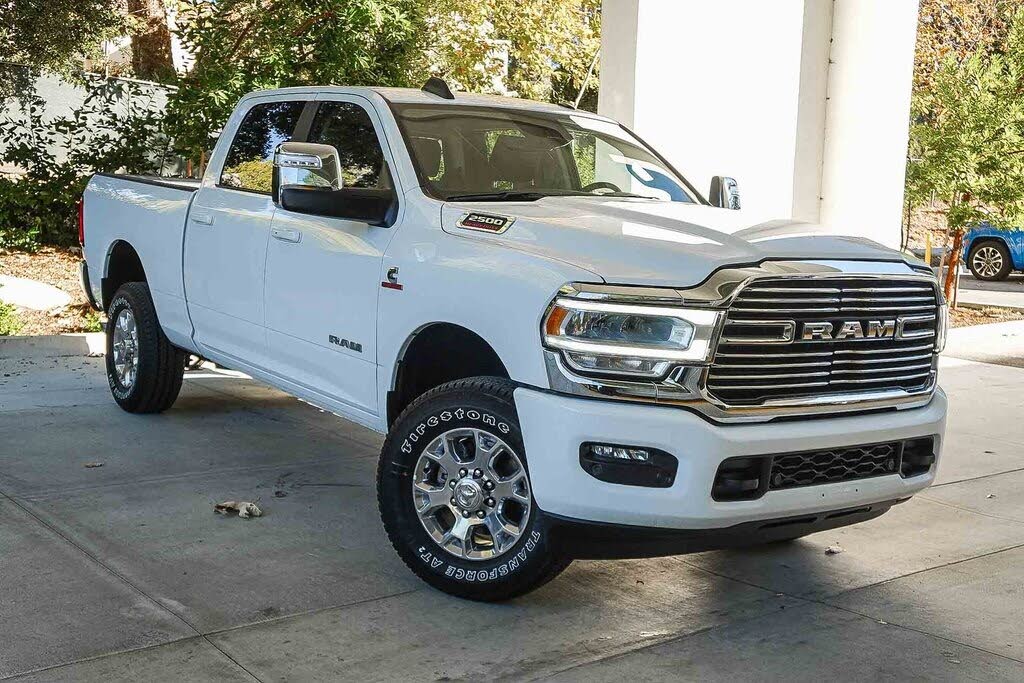 2024 RAM 2500 Laramie Crew Cab 4WD