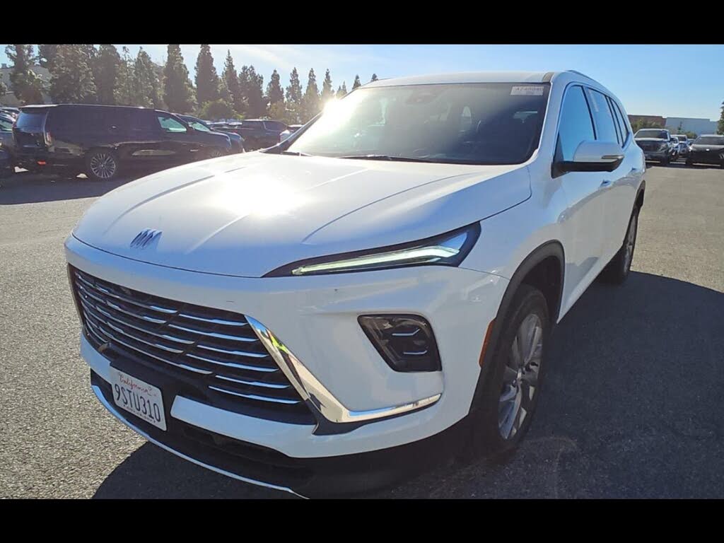 2025 Buick Enclave Preferred AWD