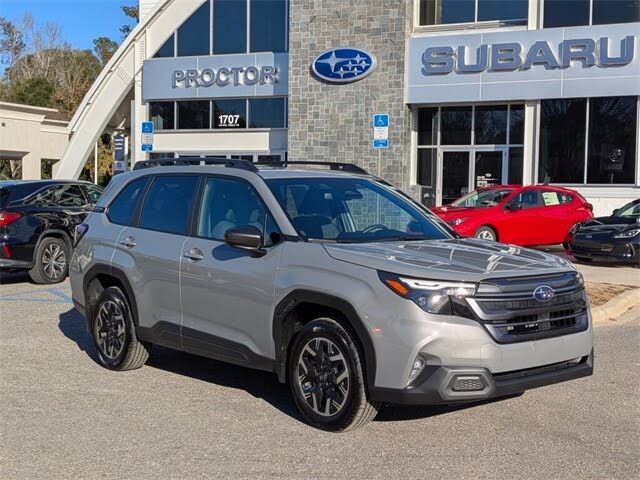 2025 Subaru Forester Premium Crossover AWD