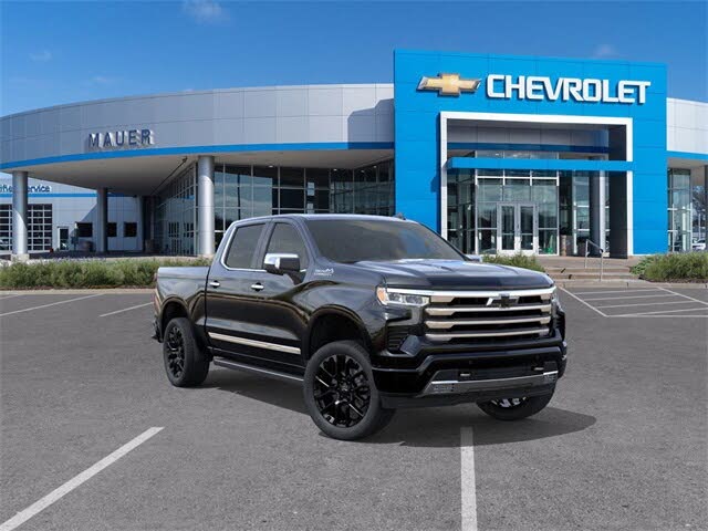 2026 Chevrolet Silverado 1500 High Country Crew Cab 4WD