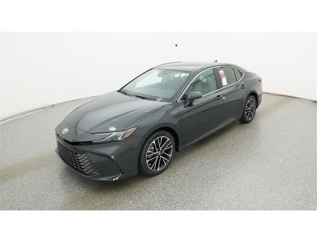 2026 Toyota Camry XLE FWD