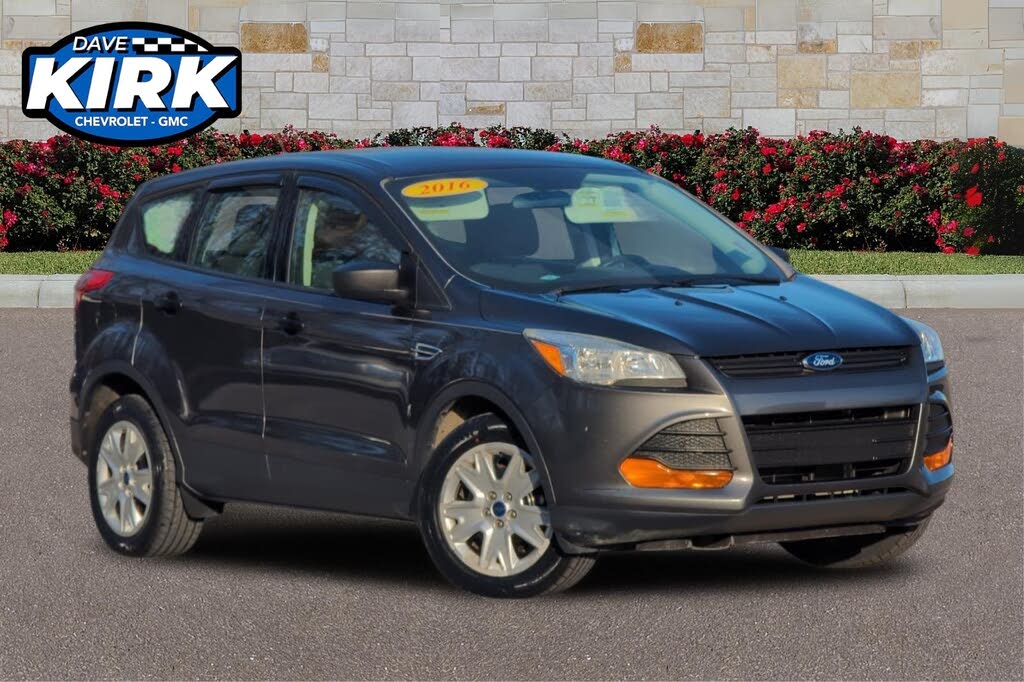 2016 Ford Escape S FWD