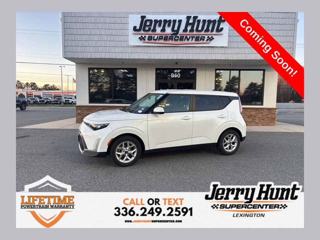 2024 Kia Soul LX FWD