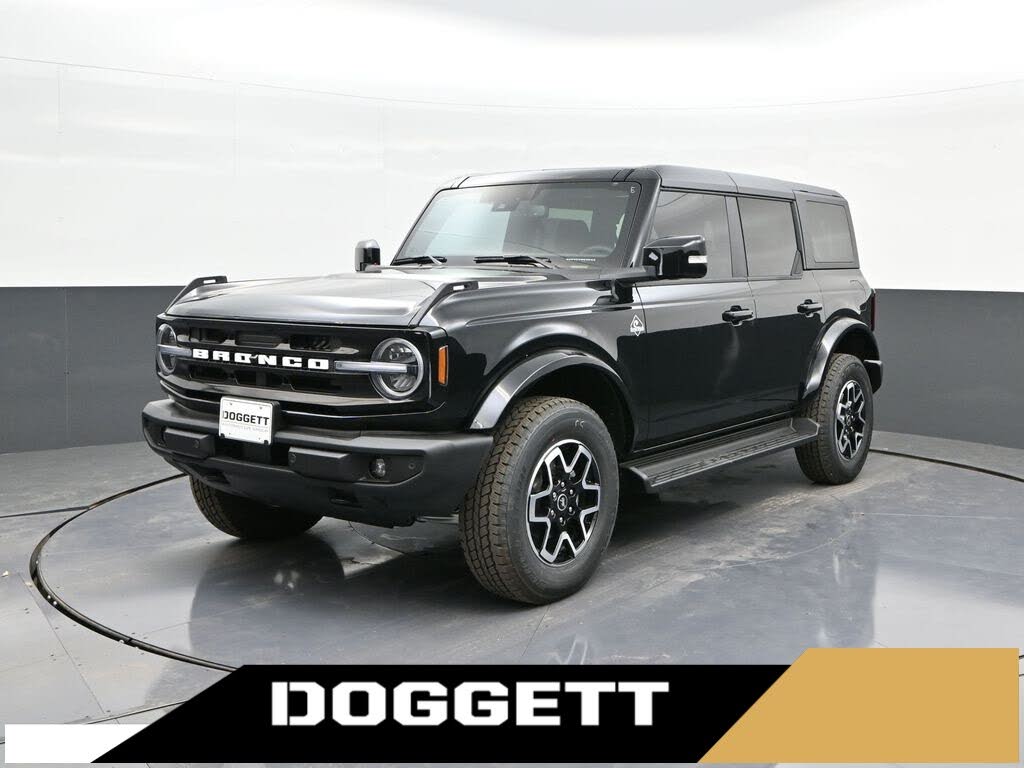 2025 Ford Bronco Outer Banks 4-Door 4WD