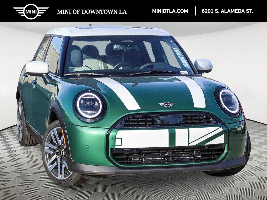 2026 MINI Cooper Signature Trim 4-Door Hatchback FWD