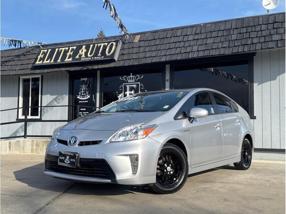 2013 Toyota Prius Two