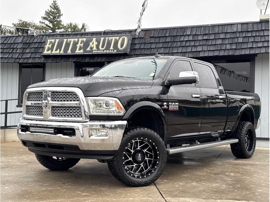 2015 RAM 2500 Laramie Crew Cab 4WD