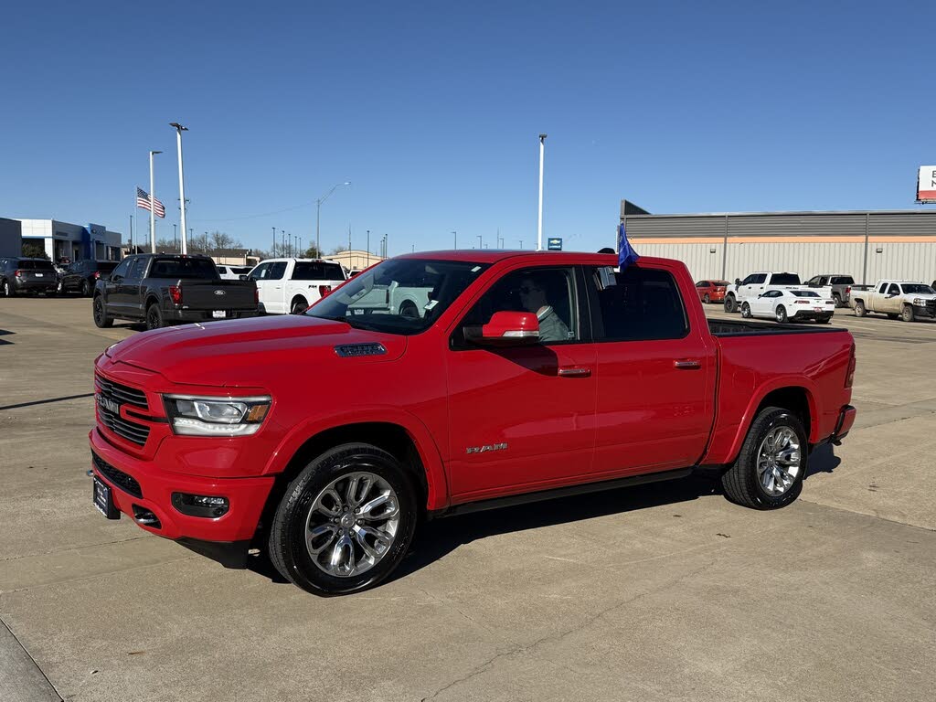 2022 RAM 1500 Laramie Crew Cab 4WD