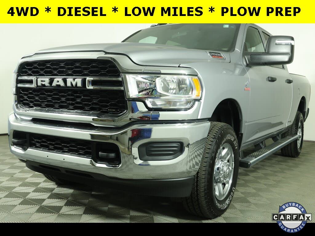 2024 RAM 2500 Tradesman Crew Cab 4WD
