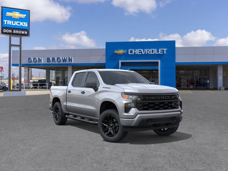 2026 Chevrolet Silverado 1500 Custom Crew Cab 4WD