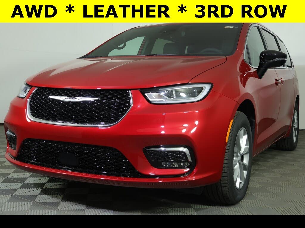 2026 Chrysler Pacifica Select AWD