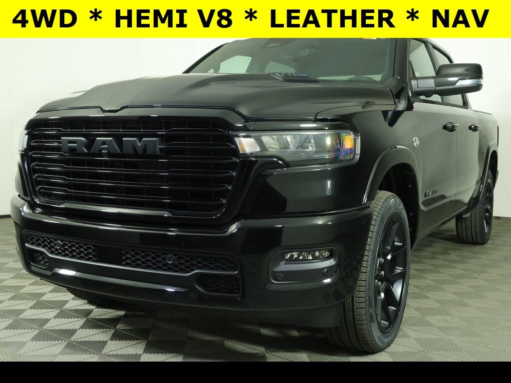 2026 RAM 1500 Laramie Crew Cab 4WD