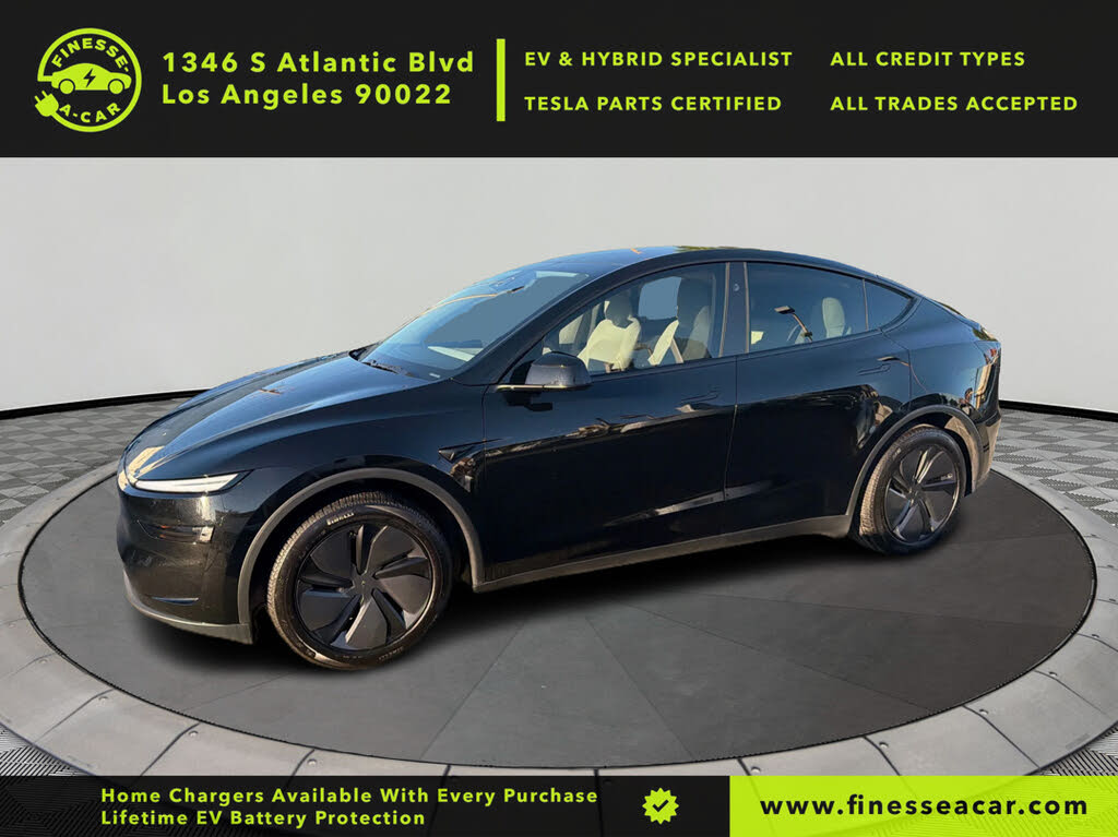 2026 Tesla Model Y Long Range RWD