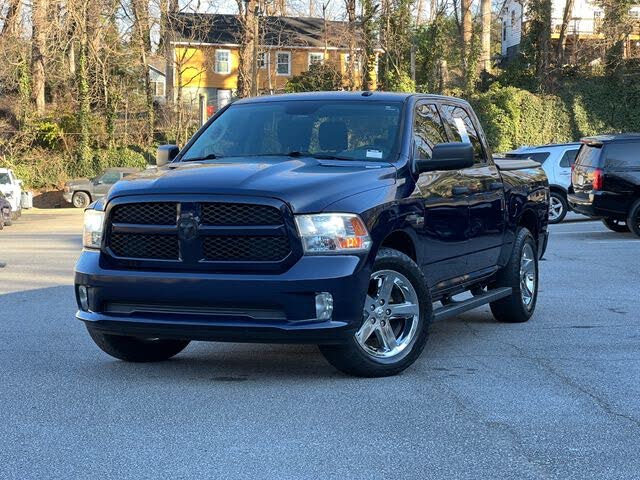 2018 RAM 1500 Express Crew Cab RWD