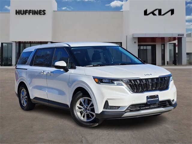 2023 Kia Carnival LX FWD