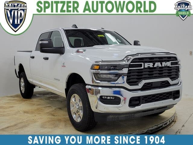 2025 RAM 2500 Big Horn Crew Cab 4WD