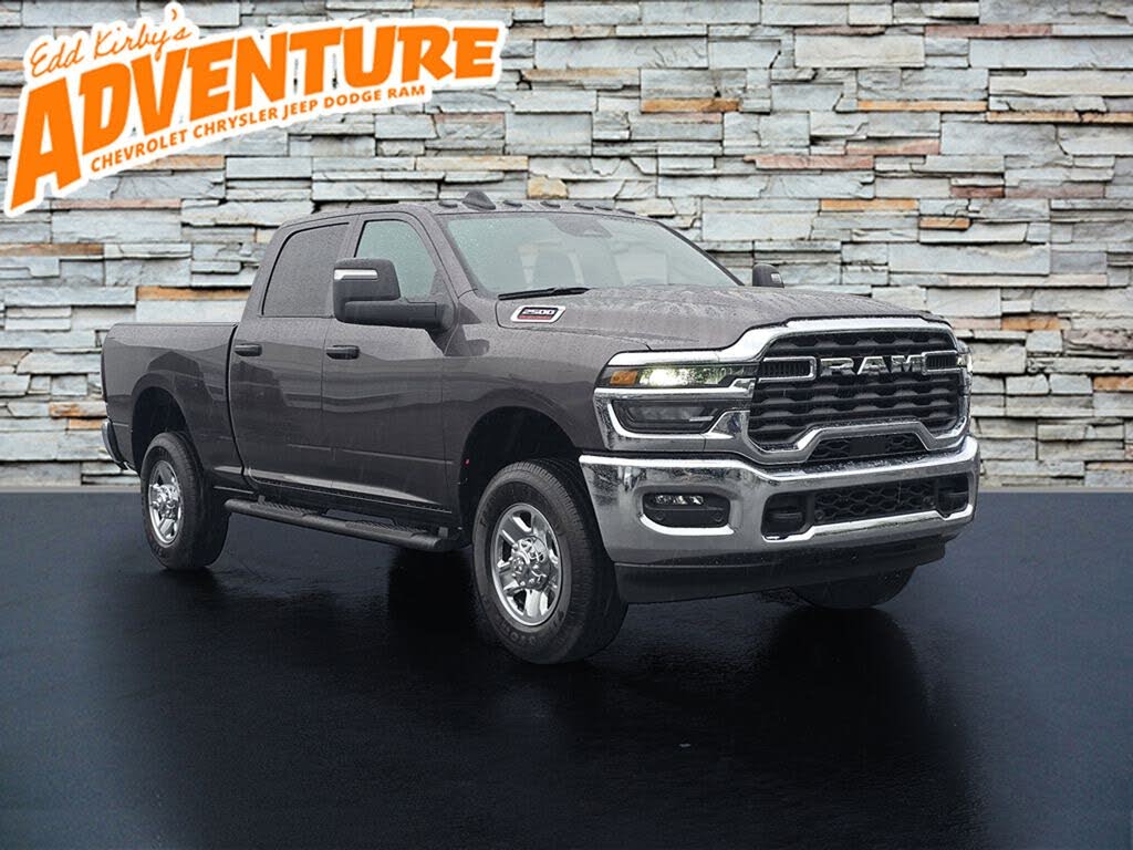 2025 RAM 2500 Tradesman Crew Cab 4WD