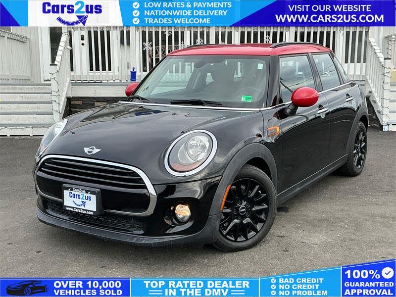 2018 MINI Cooper 4-Door Hatchback FWD