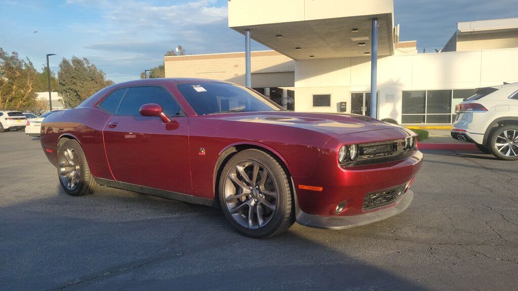 2022 Dodge Challenger R/T Scat Pack RWD