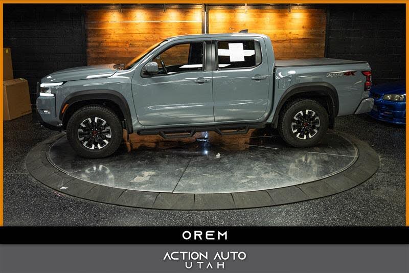 2024 Nissan Frontier PRO-4X Crew Cab 4WD