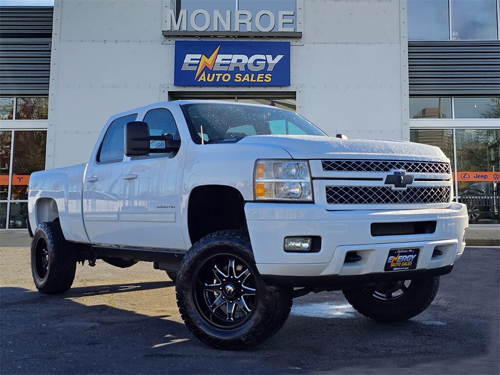 2013 Chevrolet Silverado 2500HD LT Crew Cab 4WD