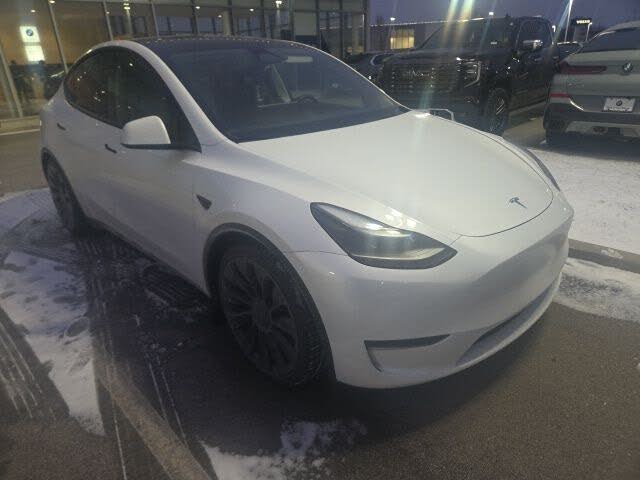 2023 Tesla Model Y Performance AWD