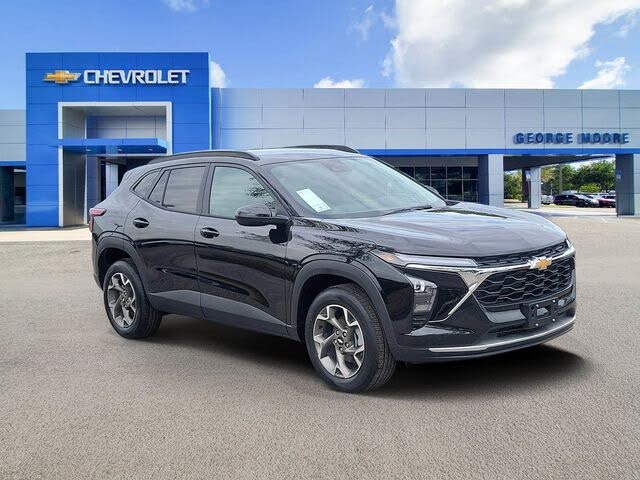 2025 Chevrolet Trax LT FWD