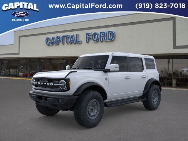 2025 Ford Bronco Outer Banks 4-Door 4WD