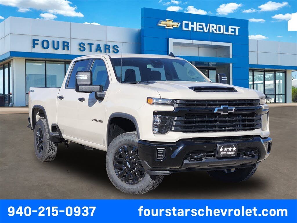 2026 Chevrolet Silverado 2500HD Custom Crew Cab 4WD