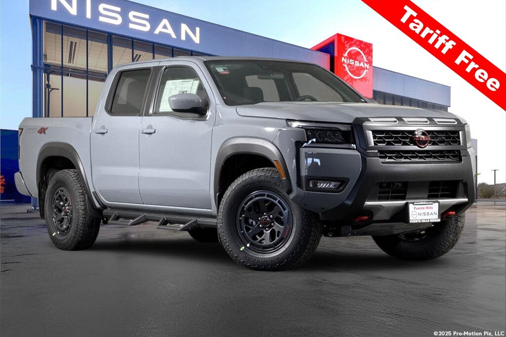 2026 Nissan Frontier PRO-4X Crew Cab 4WD