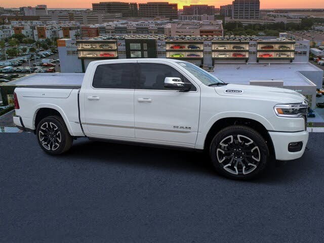 2026 RAM 1500 Limited Crew Cab 4WD