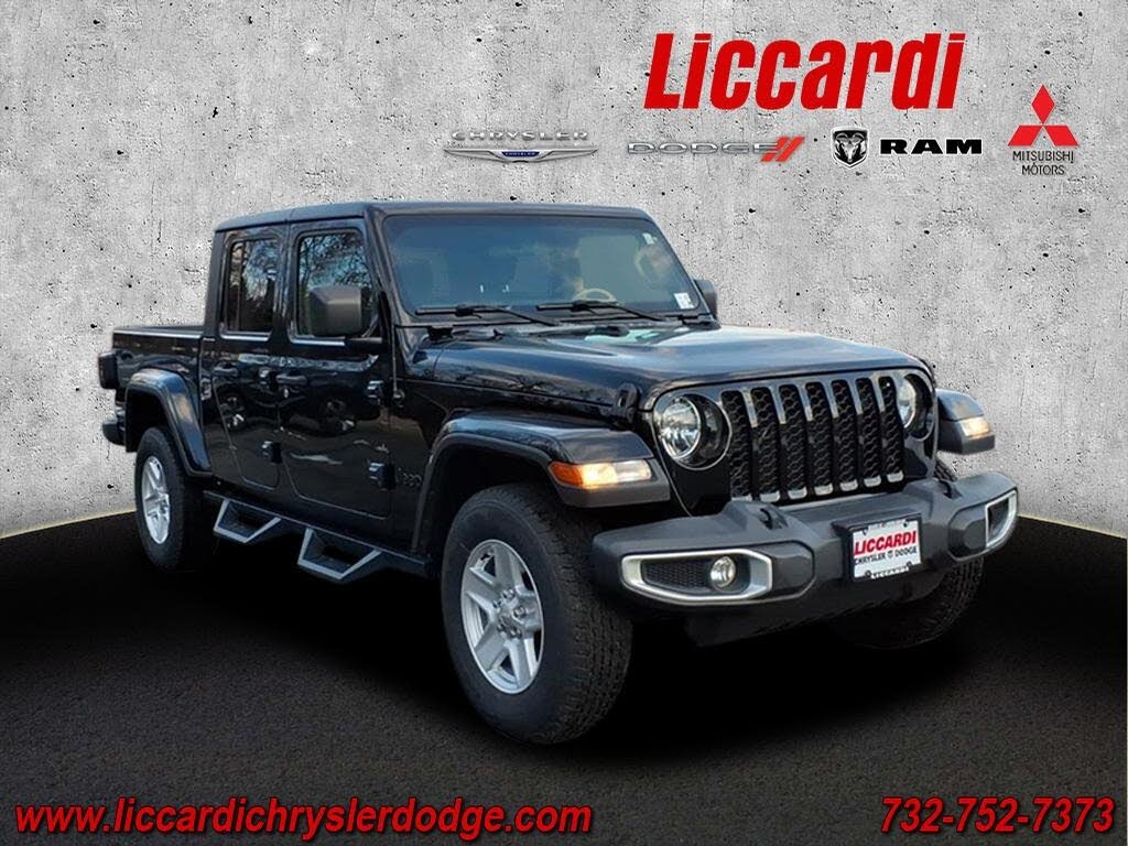 2021 Jeep Gladiator Sport Crew Cab 4WD